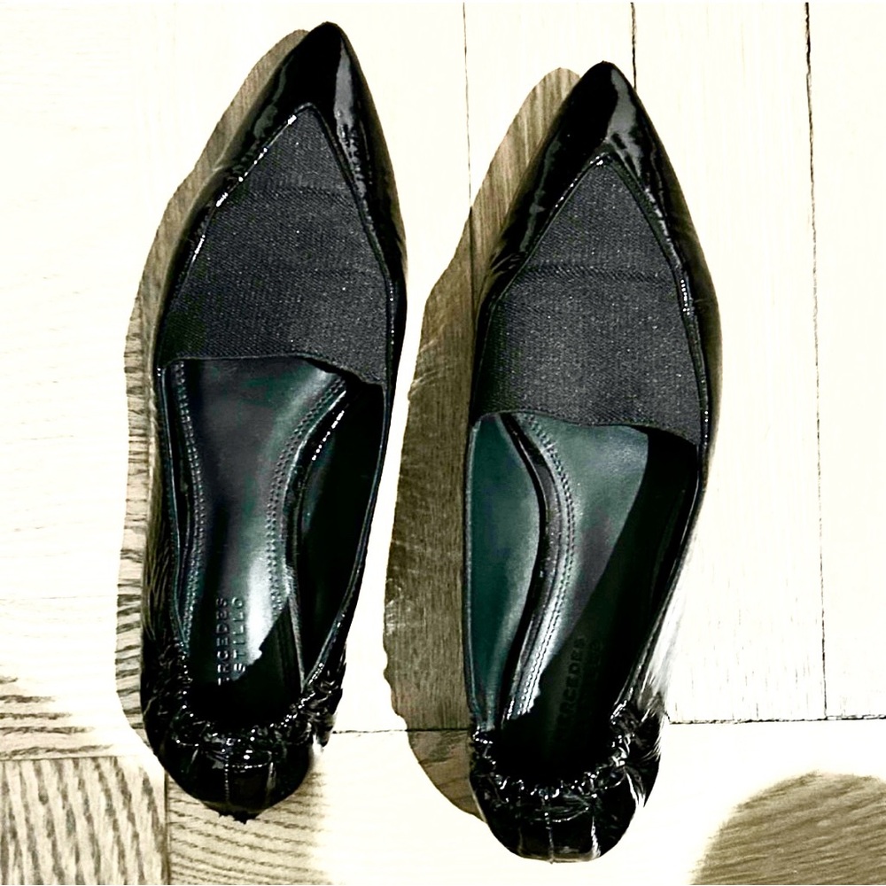 MERCEDES CASTILLO Black Patent Flats